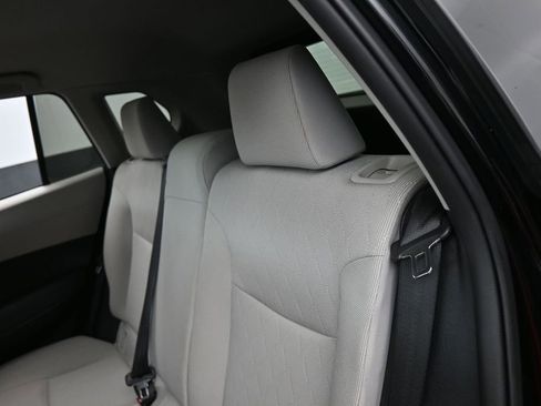 Used 2022 Toyota Corolla Cross L FWD image 27
