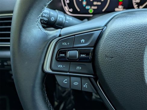 Used 2019 Honda Accord EX-L image 31