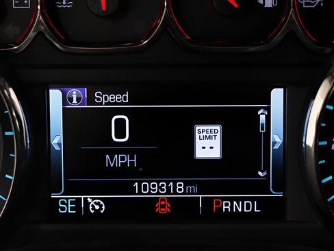 Used 2019 Chevrolet Tahoe Premier AWD/4WD image 17