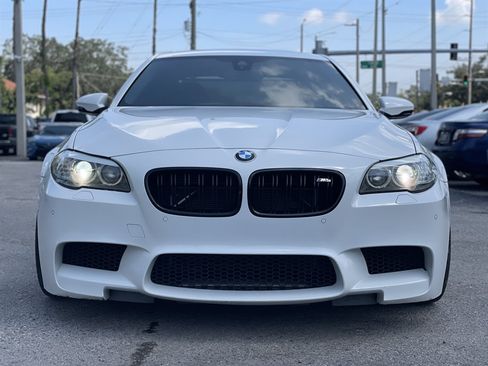 Used 2013 BMW M5 RWD image 16