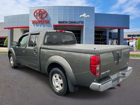 Used 2008 Nissan Frontier SE w/ SE Value Truck Pkg image 7