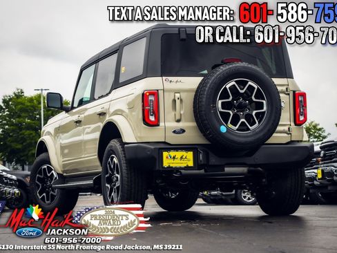 New 2025 Ford Bronco Outer Banks image 21