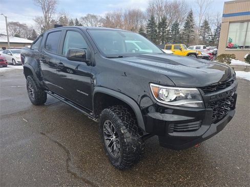 Used 2021 Chevrolet Colorado ZR2 image 3