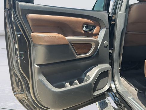 Used 2021 Nissan Titan Platinum Reserve w/ Off Road Protection Package AWD/4WD image 18