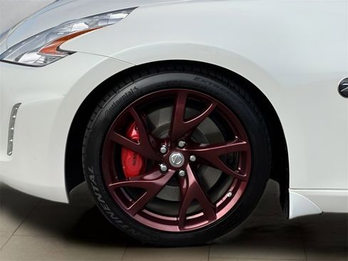 Used 2017 Nissan 370Z Touring Sport image 38