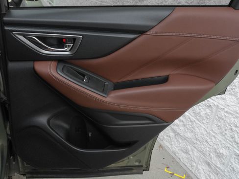 Used 2019 Subaru Forester Touring AWD/4WD image 30