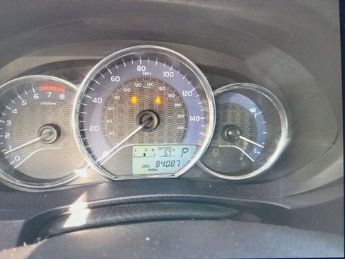 Used 2016 Toyota Corolla LE FWD image 5