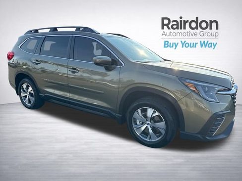 Used 2024 Subaru Ascent Premium w/ Convenience Package AWD/4WD image 1
