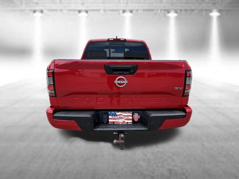 Used 2022 Nissan Frontier SV RWD image 5