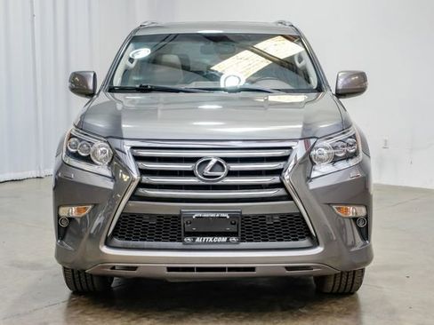 Used 2014 Lexus GX 460 Luxury image 9