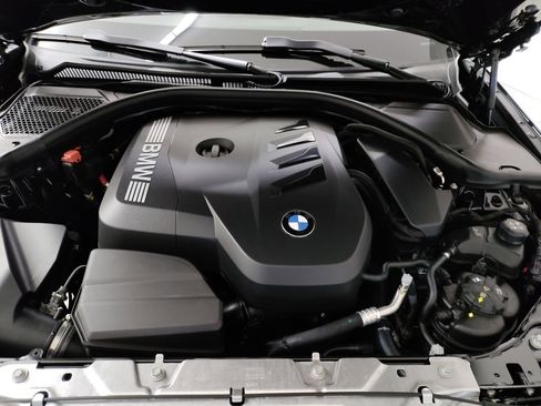 Used 2025 BMW 330i Sedan w/ M Sport Package image 27