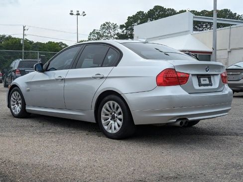 Used 2009 BMW 328i xDrive Sedan image 4
