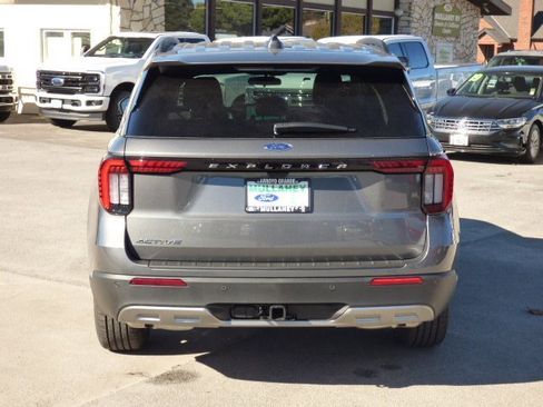 New 2026 Ford Explorer Active image 4