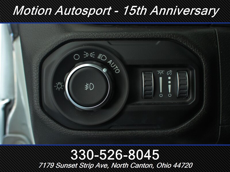Used 2019 Jeep Wrangler Unlimited Sahara w/ Cold Weather Group AWD/4WD image 13