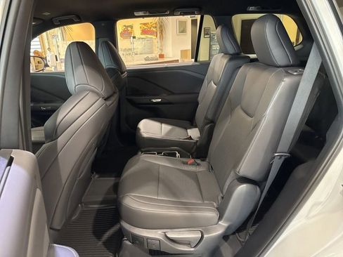 New 2026 Lexus TX 500h F SPORT Performance Premium image 38