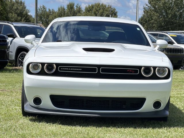 Used 2023 Dodge Challenger R/T RWD image 3