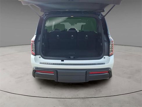 Certified 2025 Nissan Armada PRO-4X w/ Pro-4X Premium Package image 36