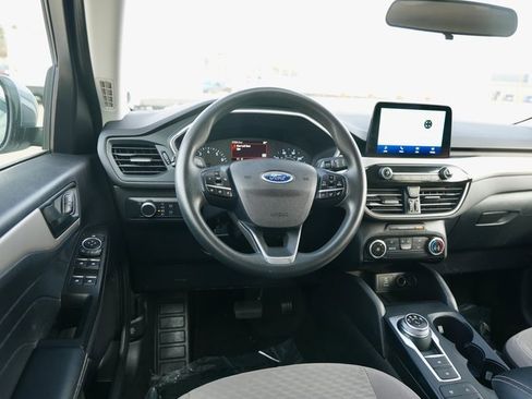 Used 2022 Ford Escape SE image 15
