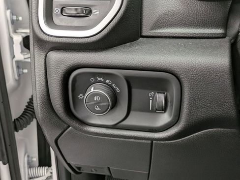 Used 2025 RAM 2500 Big Horn AWD/4WD image 22