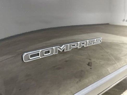 Used 2021 Jeep Compass Limited w/ Sun and Sound Group AWD/4WD image 26