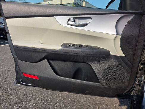 Used 2023 Kia Forte LXS FWD image 24