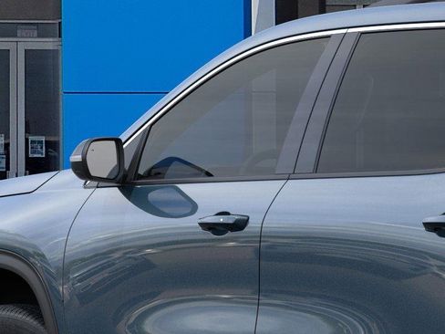 New 2025 Chevrolet Traverse LT w/ Enhanced Driving Package image 12