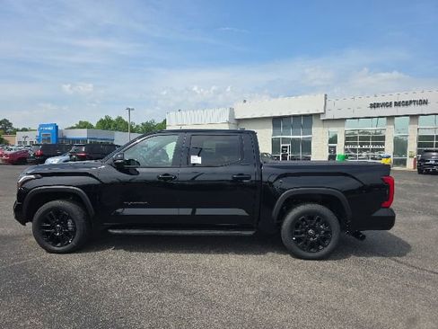 New 2026 Toyota Tundra Limited AWD/4WD image 6