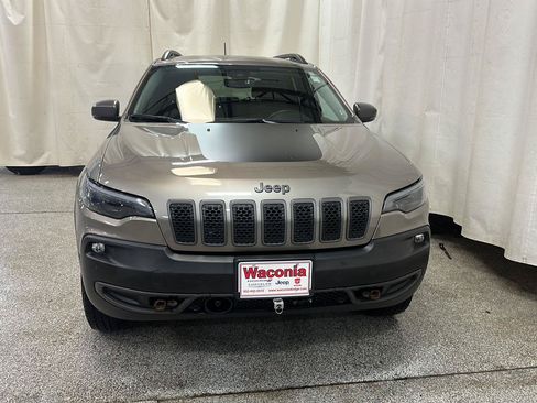 Used 2021 Jeep Cherokee Trailhawk w/ Technology Group AWD/4WD image 8