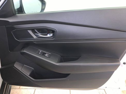 Used 2023 Honda Accord EX image 48