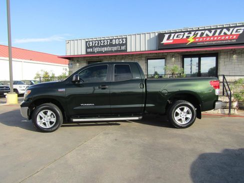 Used 2010 Toyota Tundra 2WD Double Cab image 2