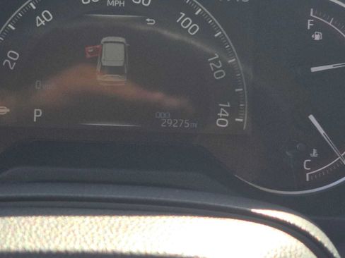 Certified 2025 Toyota RAV4 LE FWD image 24