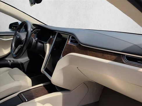 Used 2018 Tesla Model S 75D AWD/4WD image 24