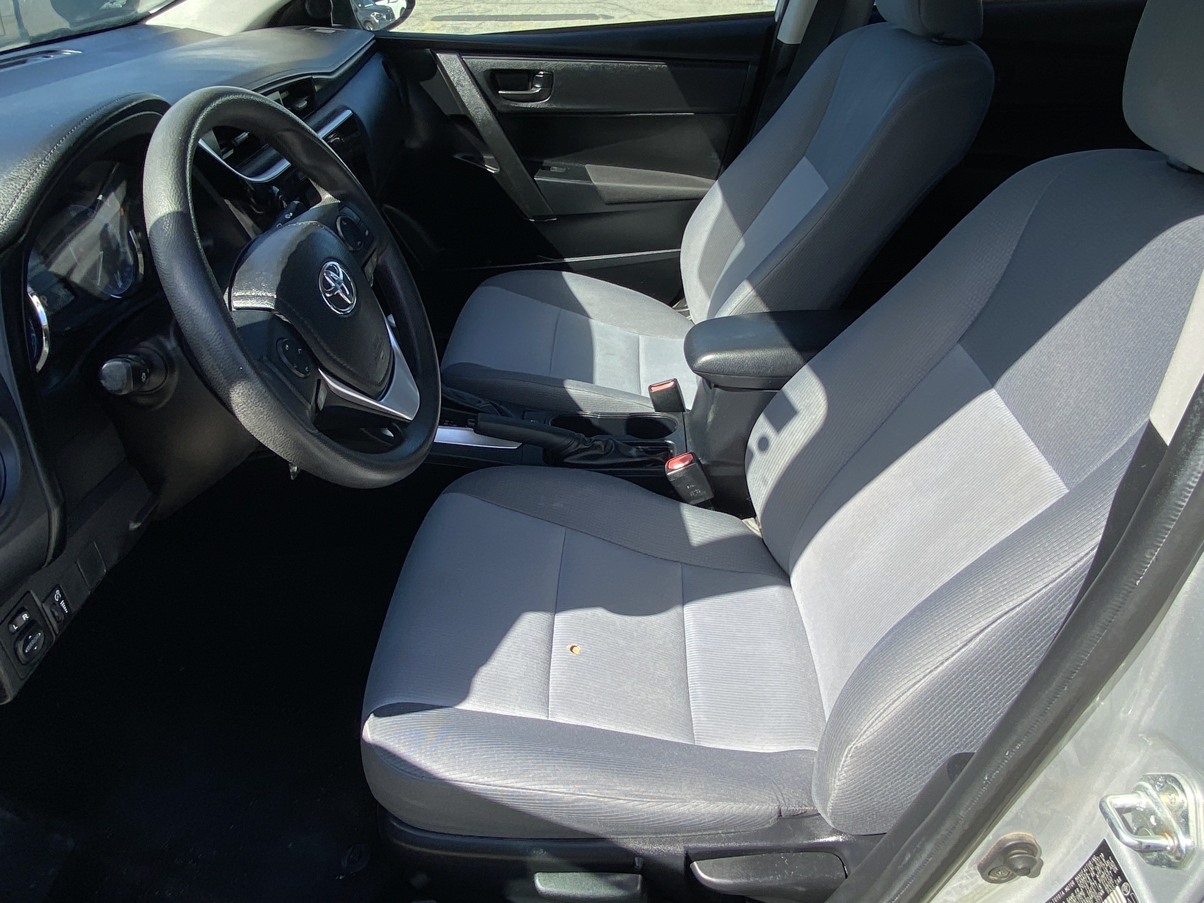Used 2018 Toyota Corolla L w/ Body Protection Package FWD image 13