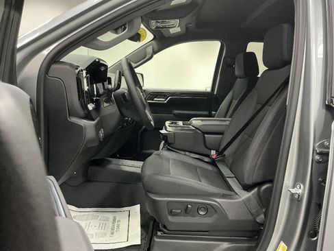 New 2026 Chevrolet Silverado 1500 LT image 8