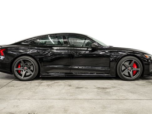 Used 2022 Audi RS e-tron GT w/ Year 1 Package AWD/4WD image 44