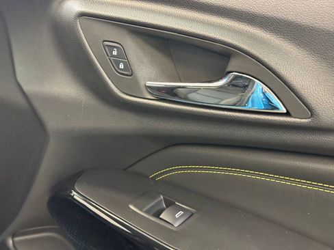 Used 2025 Chevrolet Trax ACTIV w/ Driver Confidence Package FWD image 29