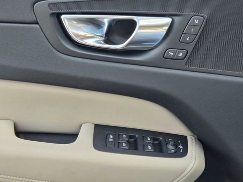 New 2026 Volvo XC60 T8 Plus w/ Protection Package Premier image 28