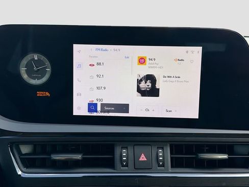 Used 2024 Lexus ES 350 w/ Premium Package image 31