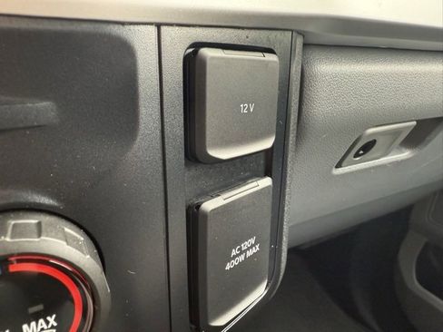 Used 2025 Ford F350 XLT image 25