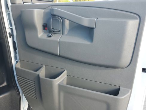 Used 2024 Chevrolet Express 2500 w/ Driver Convenience Package image 26