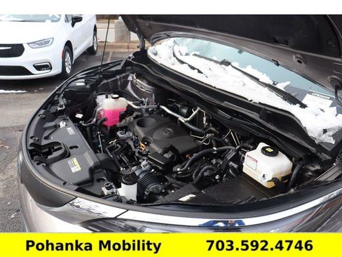 Used 2021 Toyota Sienna XLE w/ XLE Plus Package image 34