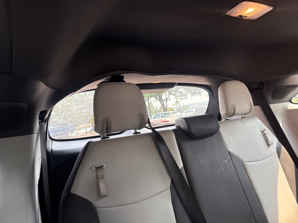 Used 2022 Toyota Sienna XSE w/ XSE Plus Package FWD image 24