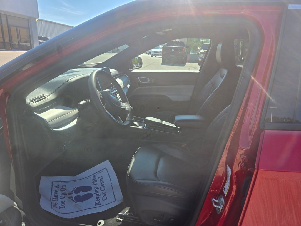 Used 2024 Jeep Compass Limited AWD/4WD image 7