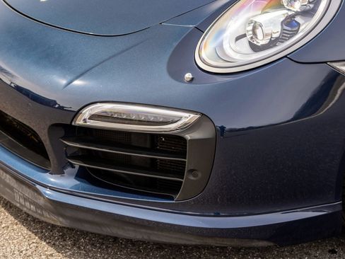 Used 2015 Porsche 911 Turbo image 14