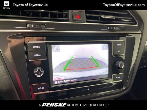 Used 2022 Volkswagen Tiguan S image 29