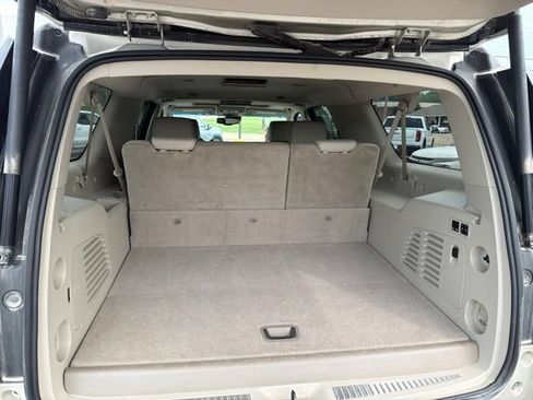 Used 2015 GMC Yukon XL Denali w/ Premium Package AWD/4WD image 30
