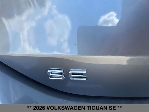New 2026 Volkswagen Tiguan SE AWD/4WD image 14