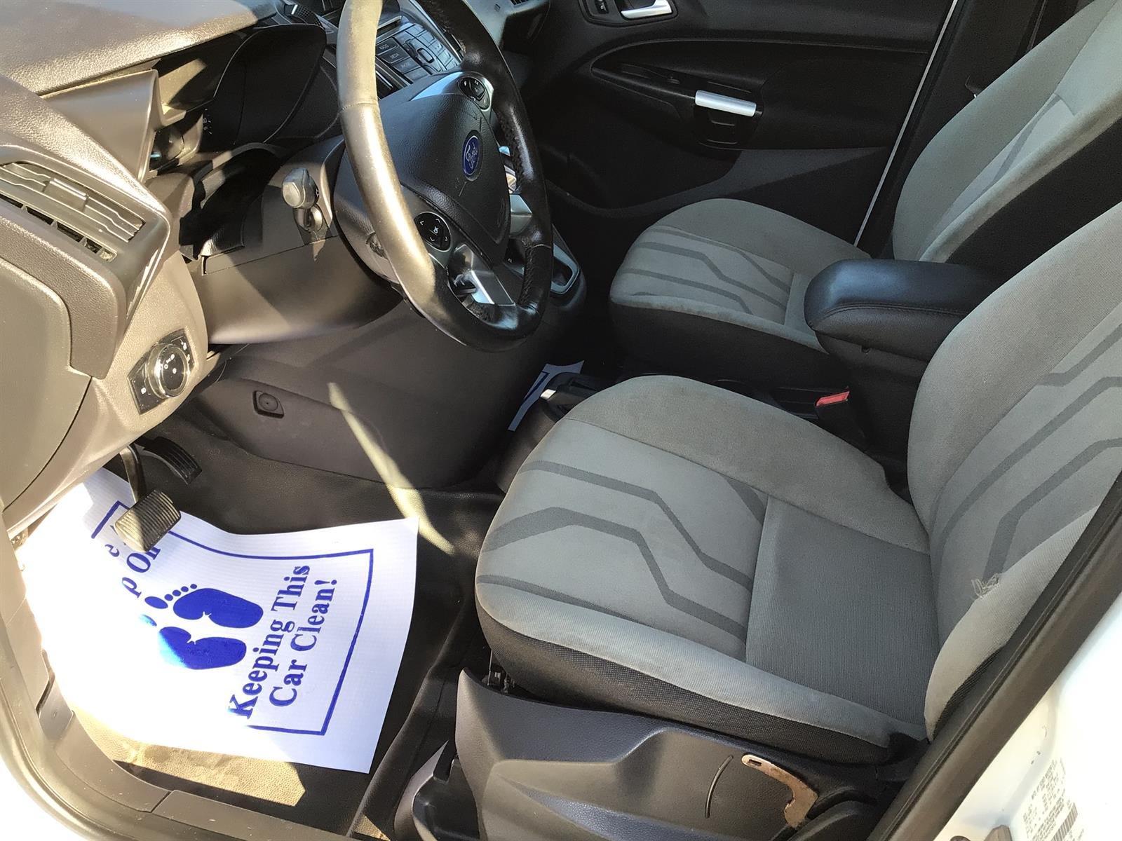 Used 2016 Ford Transit Connect XLT FWD image 3