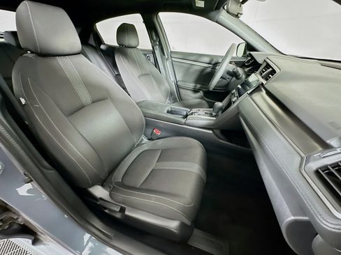 Used 2019 Honda Civic EX image 29