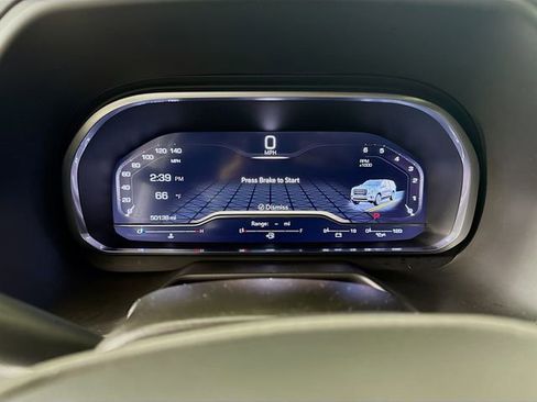 Used 2022 GMC Yukon XL SLT w/ SLT Premium Package image 14